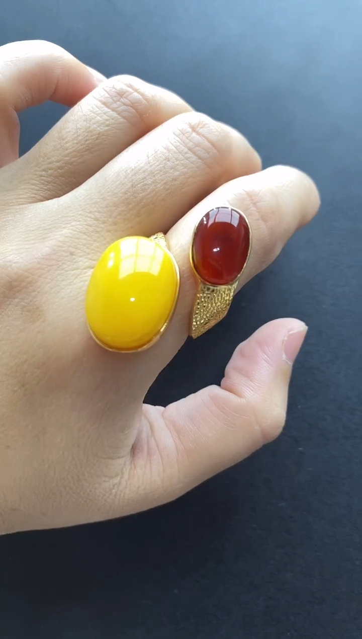 裸石琥珀未镶嵌戒指