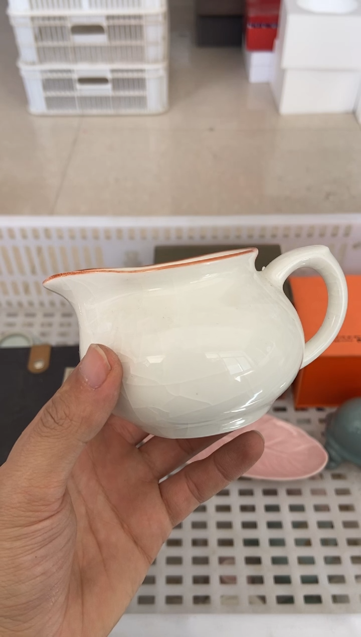 杯无运费险有瑕疵的摄影的产品有使用过的痕迹有点脏介意勿拍