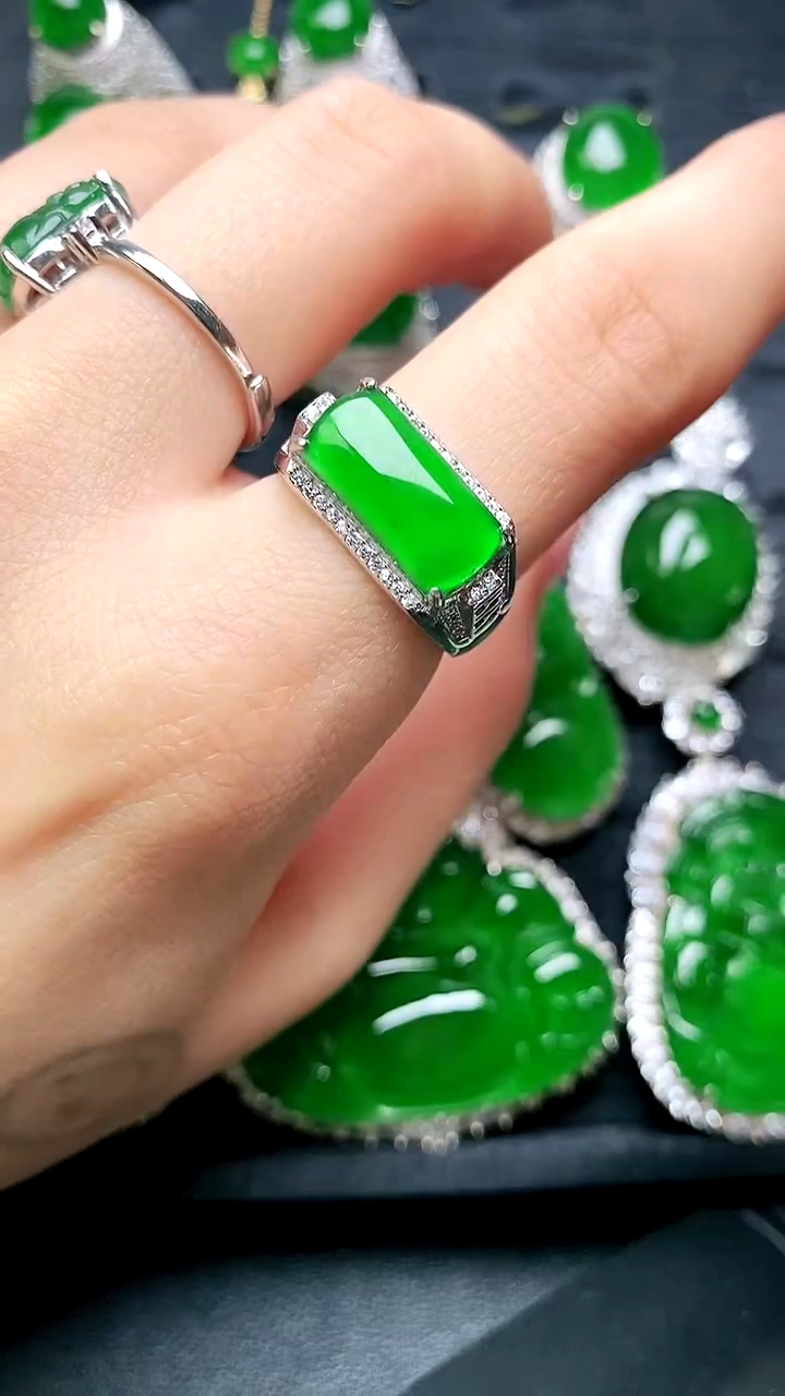 【闪购商品】翡翠戒指未镶嵌马鞍戒