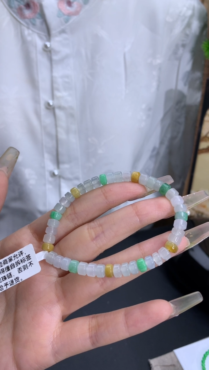 【闪购商品】翡翠手链未镶嵌卡5.8mm