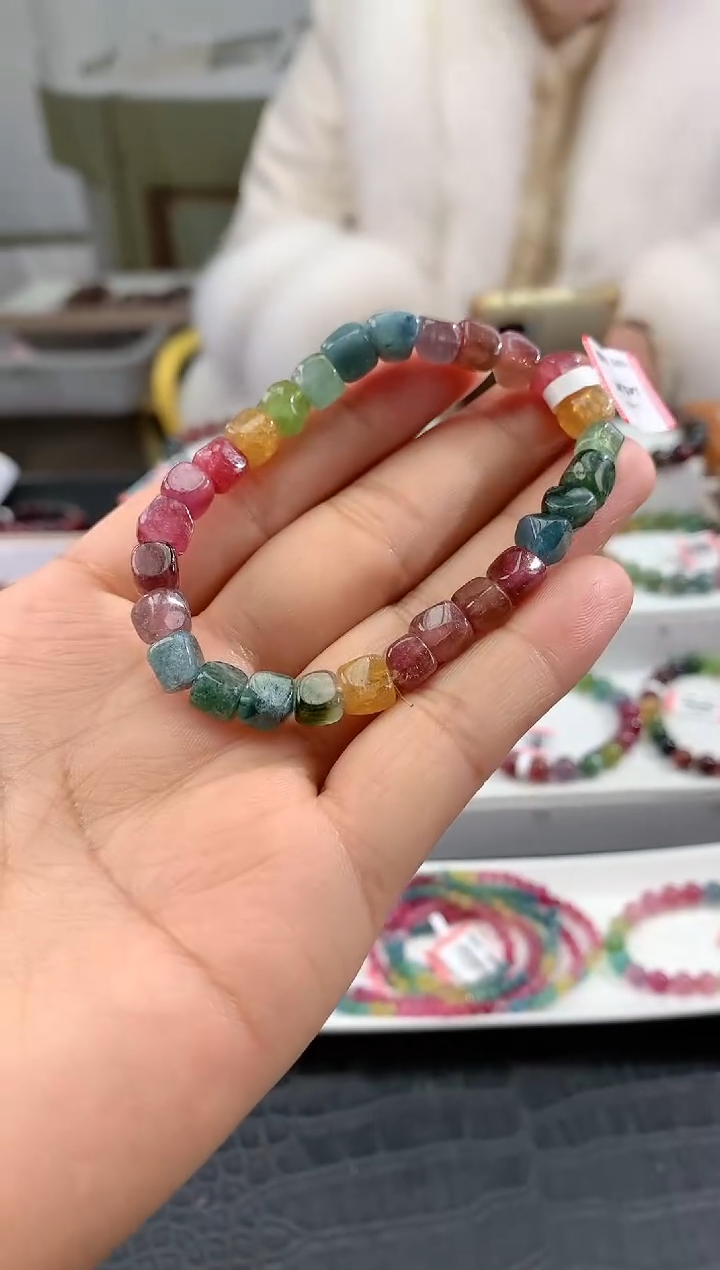 【闪购商品】碧玺手串未镶嵌 多样性发一条