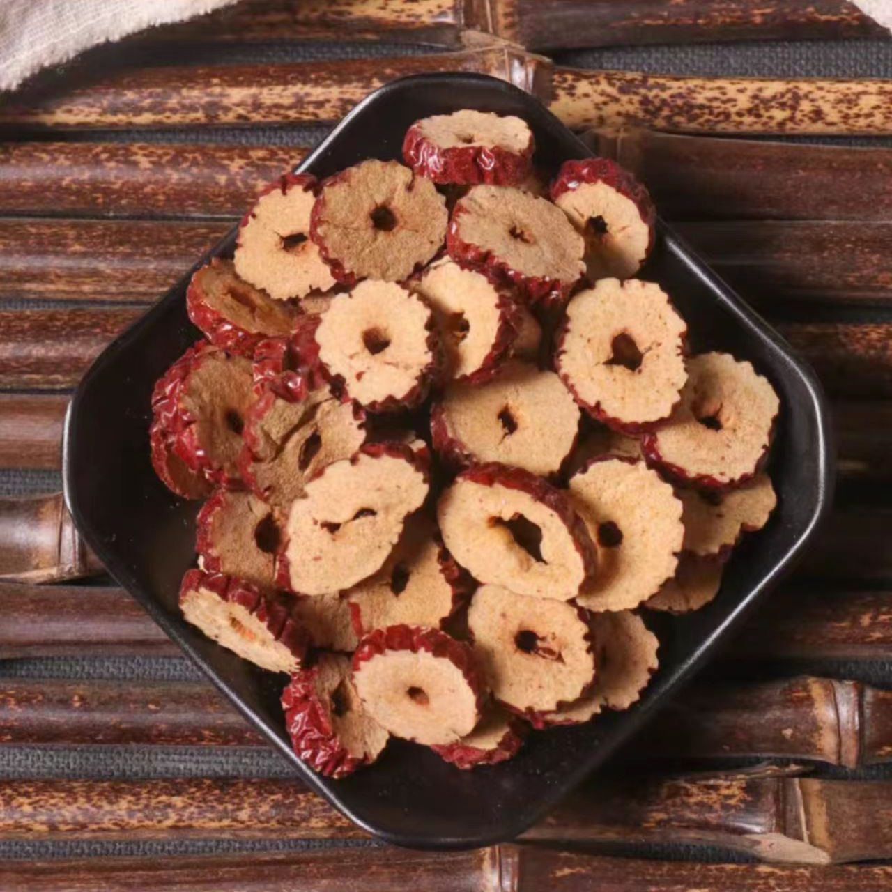 千湾精品红枣片一包