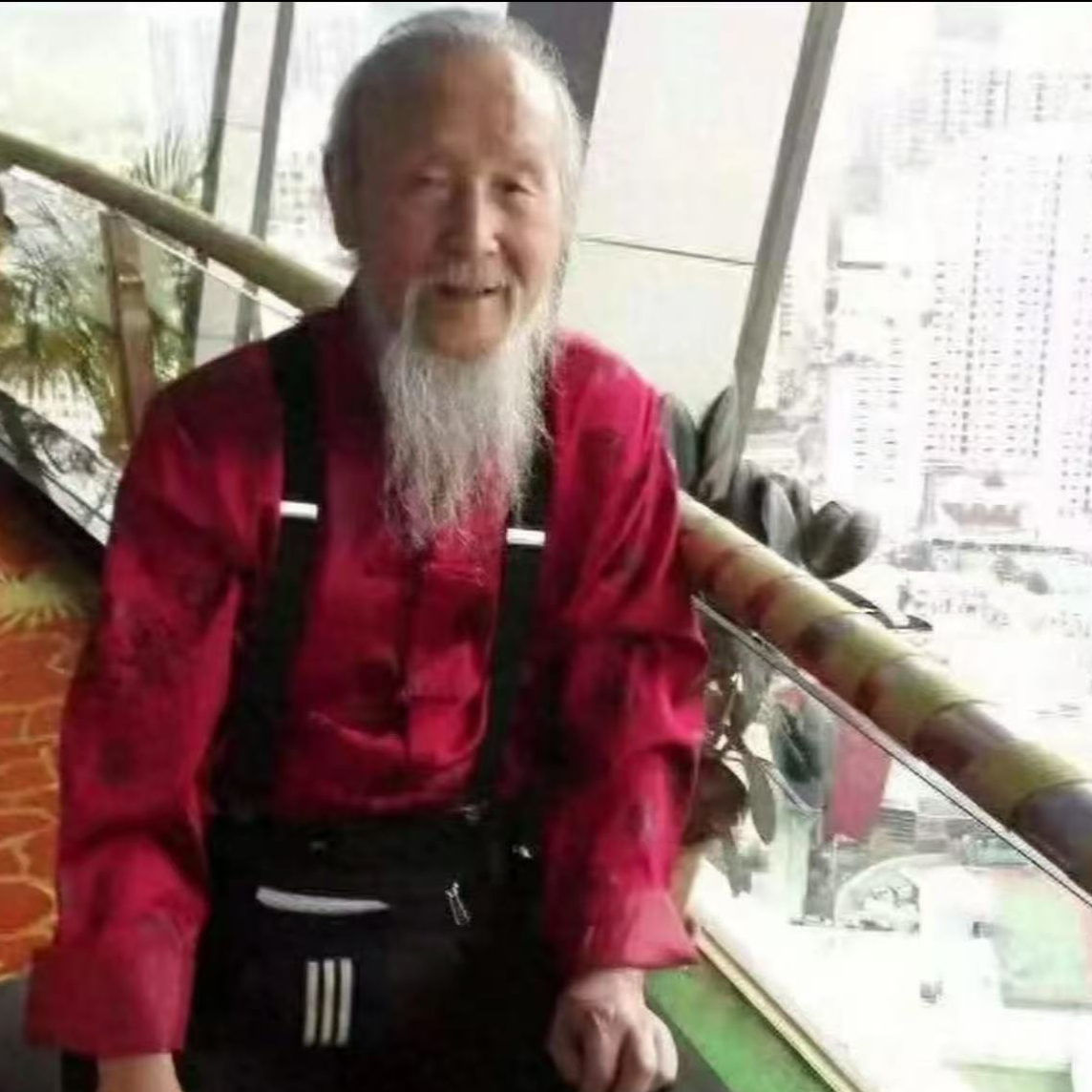 橱窗展示/山艺文化/ 李庆宣老师/宣纸国画/带证书（展示）