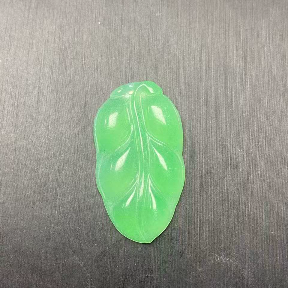 小白精选680精品晴天绿水色树叶吊坠