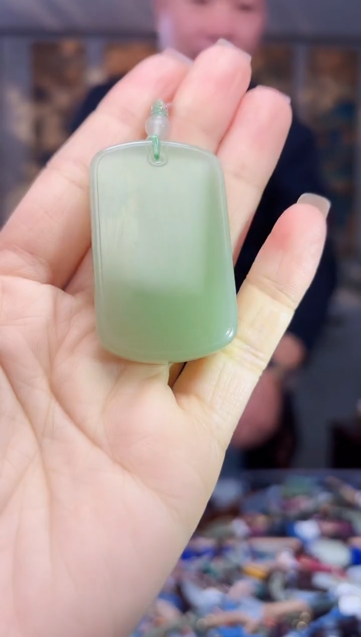 【闪购商品】和田玉挂件未镶嵌拍一发一