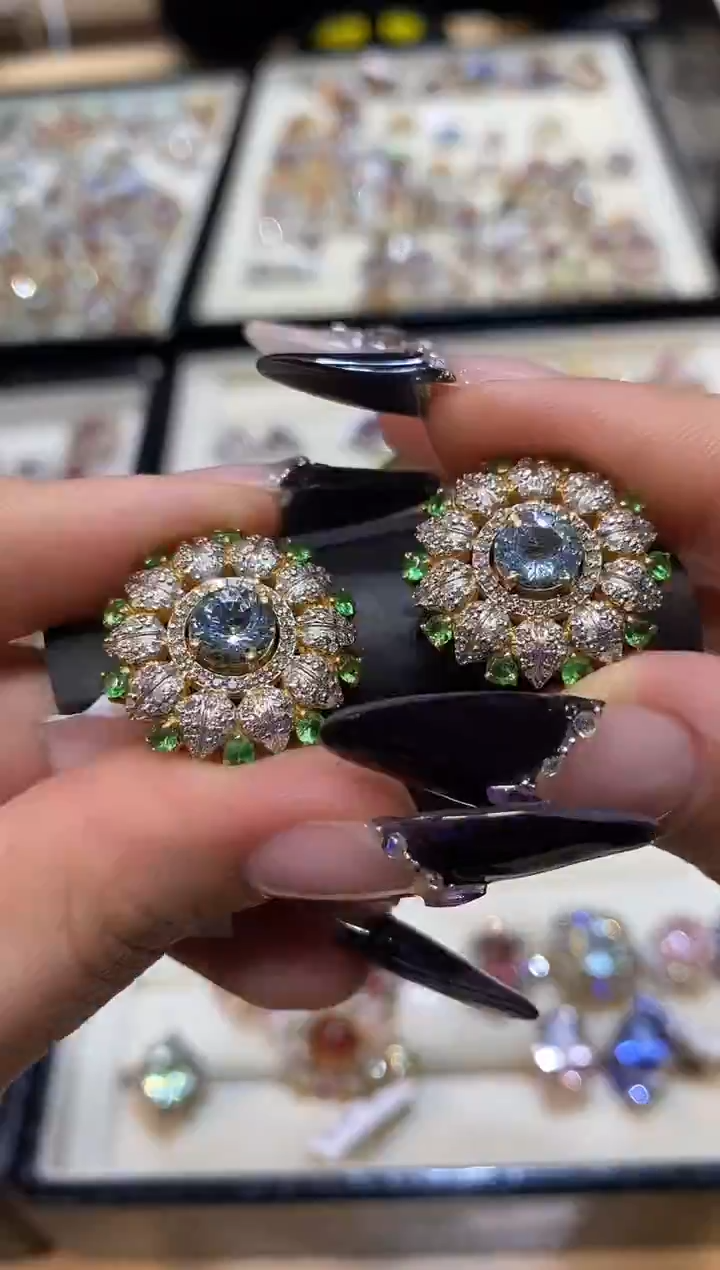 银S925镶嵌耳饰定制海蓝宝石楚楚珠宝中古甄选不退换