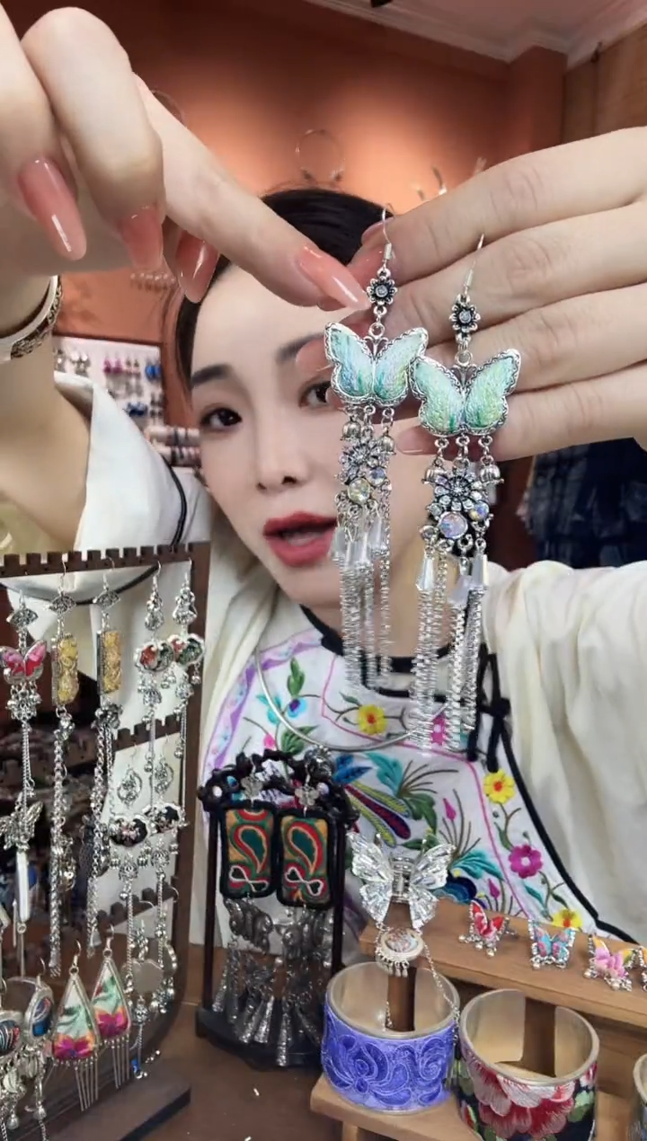 刺绣纯手工民族风耳环