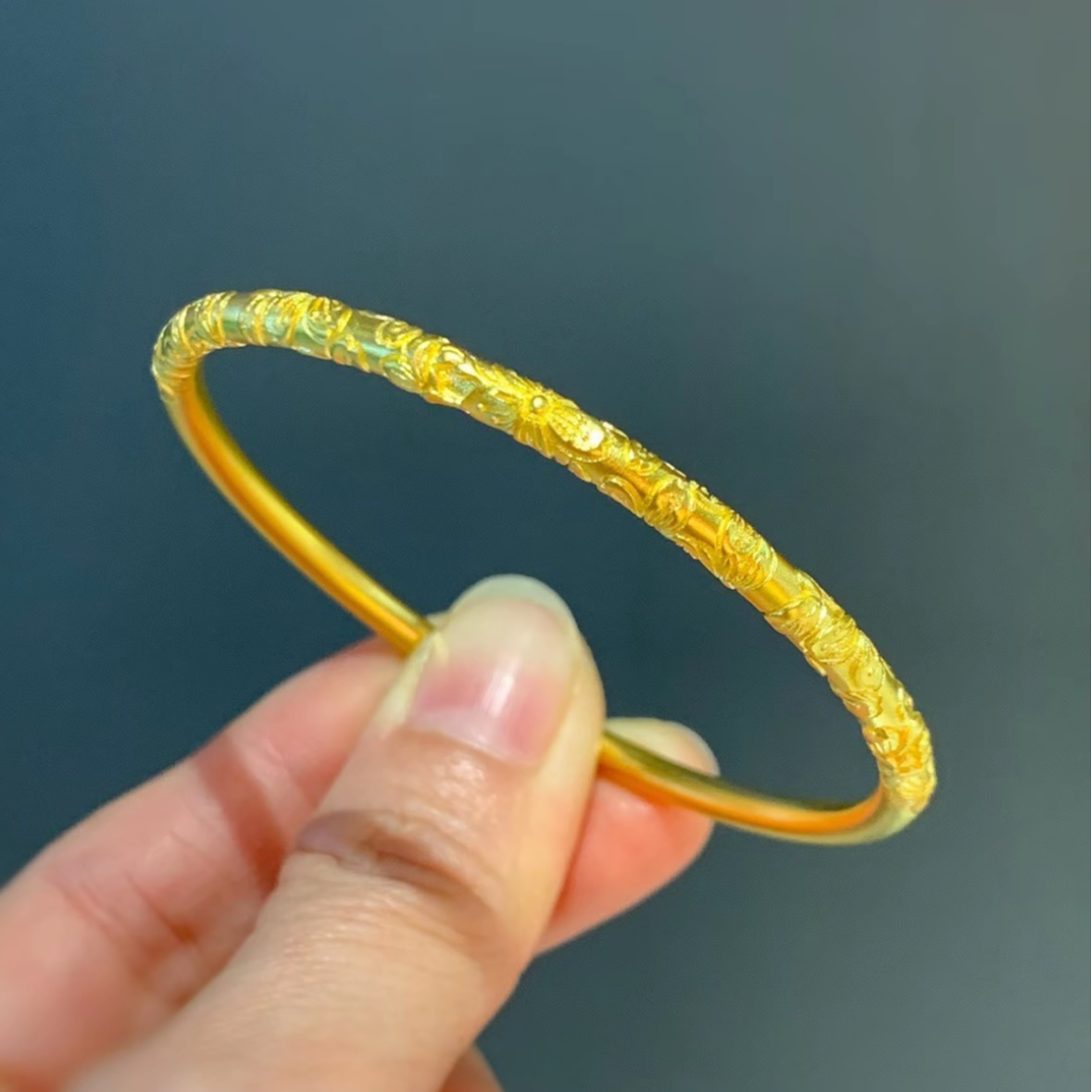 SUNFEEL/赛菲尔【一店】足金999古法卷草纹黄金手镯实心经典礼物