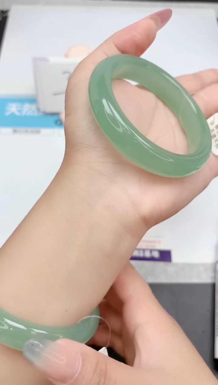 石英质玉手镯未镶嵌293-59.3