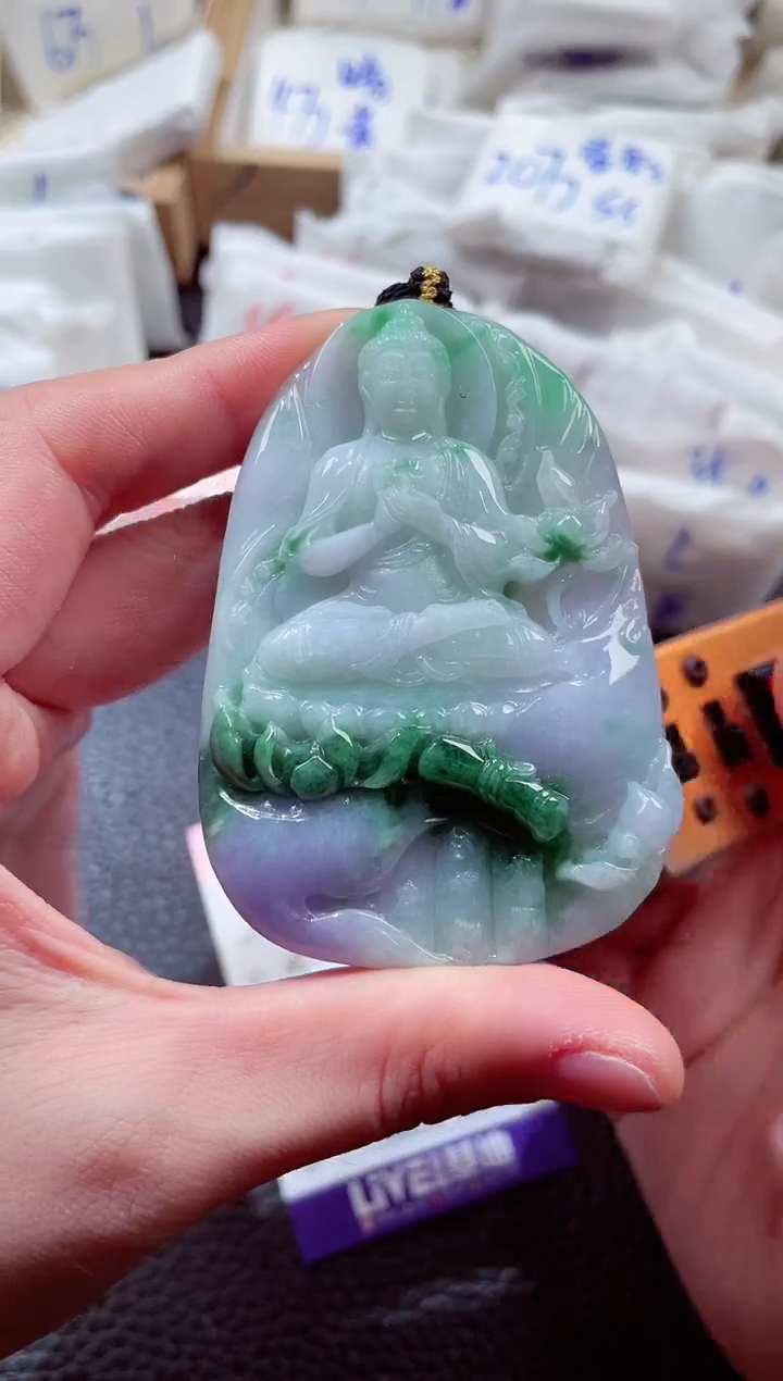 翡翠未镶嵌颈饰00005201