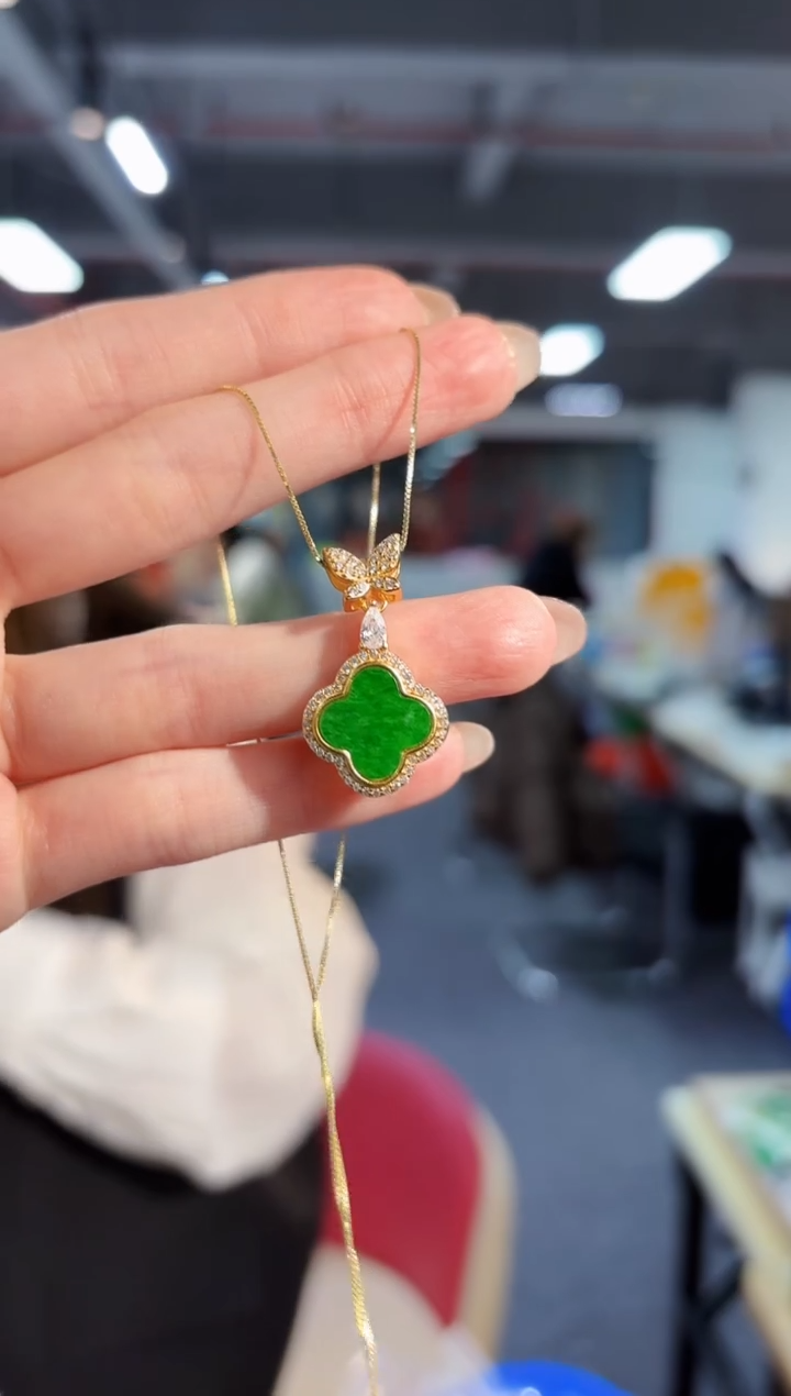 【闪购商品】翡翠吊坠(不含链)未镶嵌缅料A货/支持复检/一件