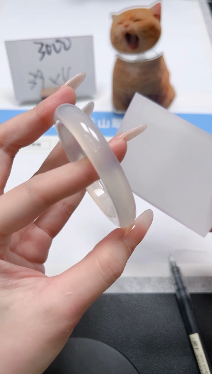 【闪购商品】石英质玉手镯未镶嵌80/荔枝53.5