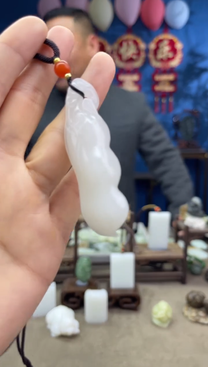 【闪购商品】和田玉颈饰未镶嵌1