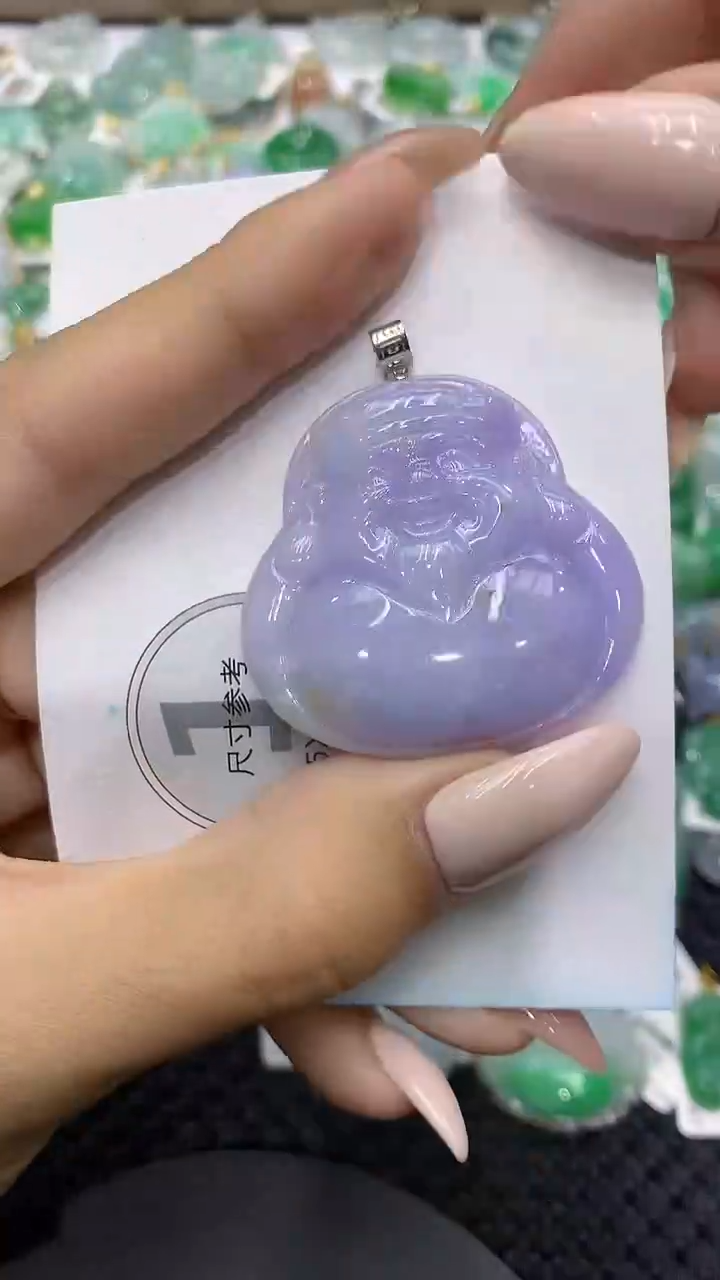 颈饰18K金镶嵌翡翠111111111111