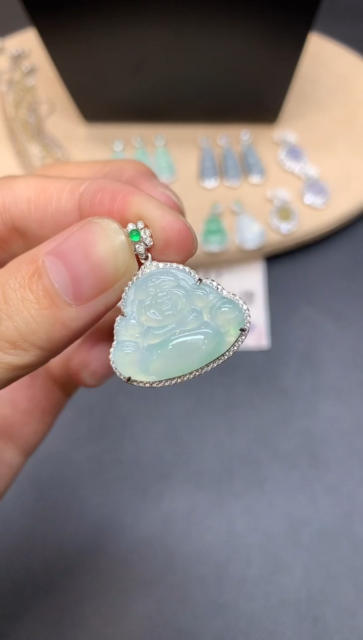 【闪购商品】翡翠吊坠(不含链)银S925镶嵌佛公【多样性发其一】