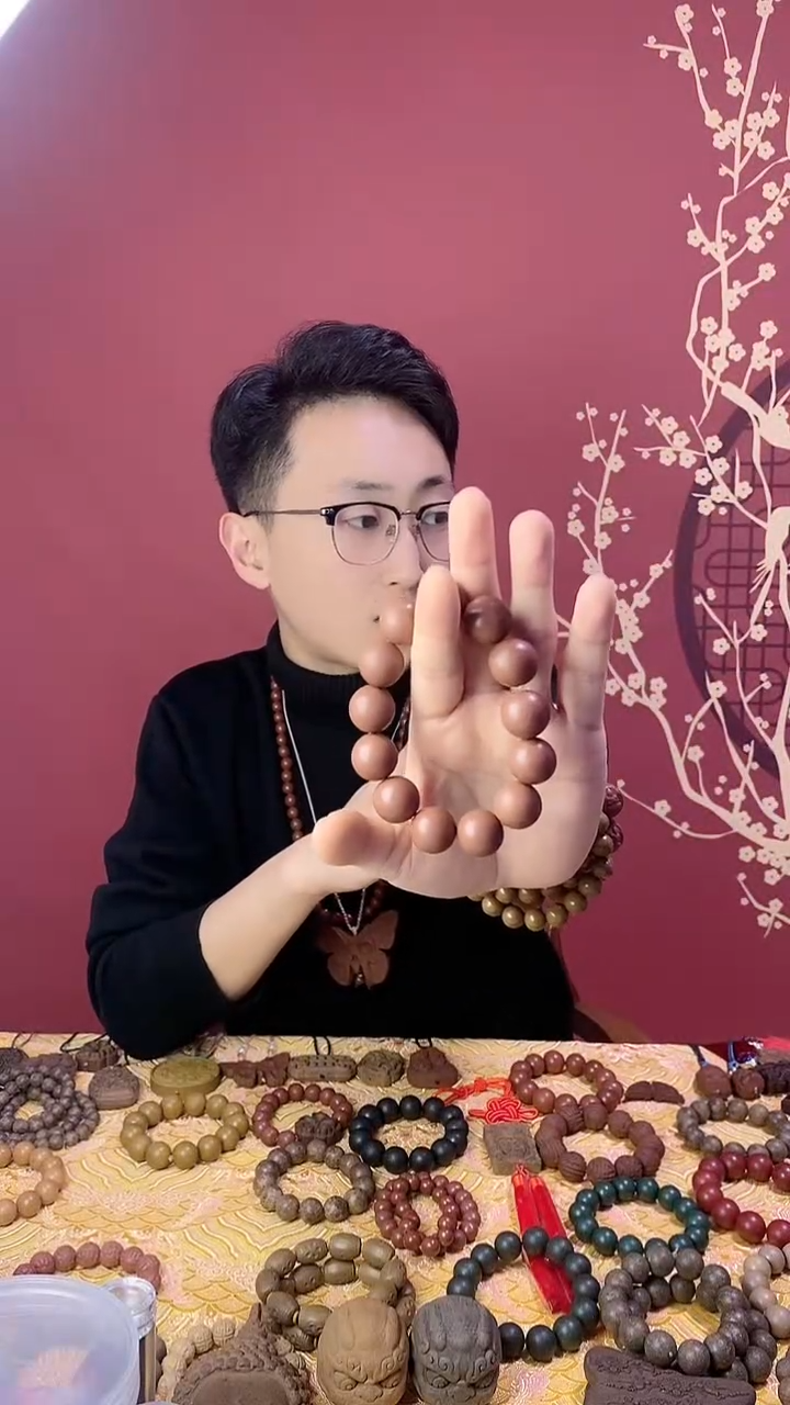 【闪购商品】五香芄香方单圈手串