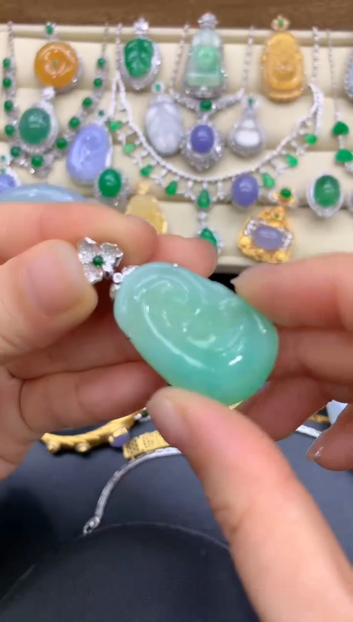 【闪购商品】翡翠颈饰18K金镶嵌367-中国好珍宝