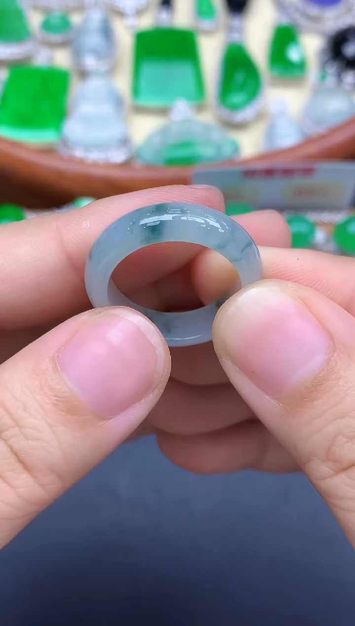 颈饰未镶嵌翡翠52-中国好珍宝