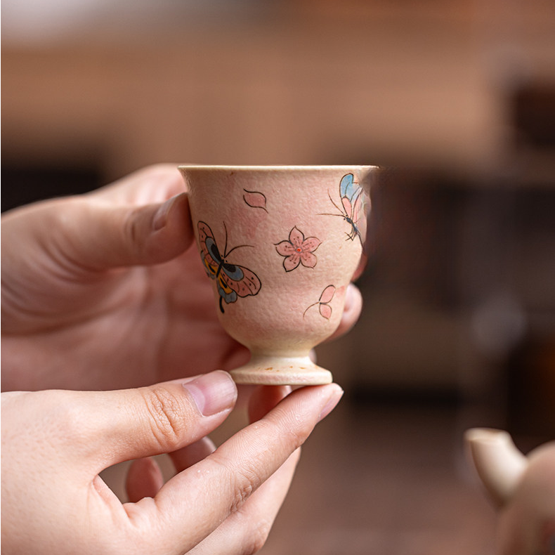 亘古 手绘焦糖釉粉蝶飞舞品茗杯杯垫茶叶罐女士专用陶瓷茶桌配件