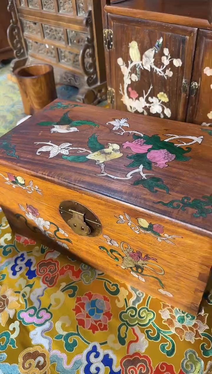 【闪购商品】木木艺40石榴黄翻盖箱350.8888