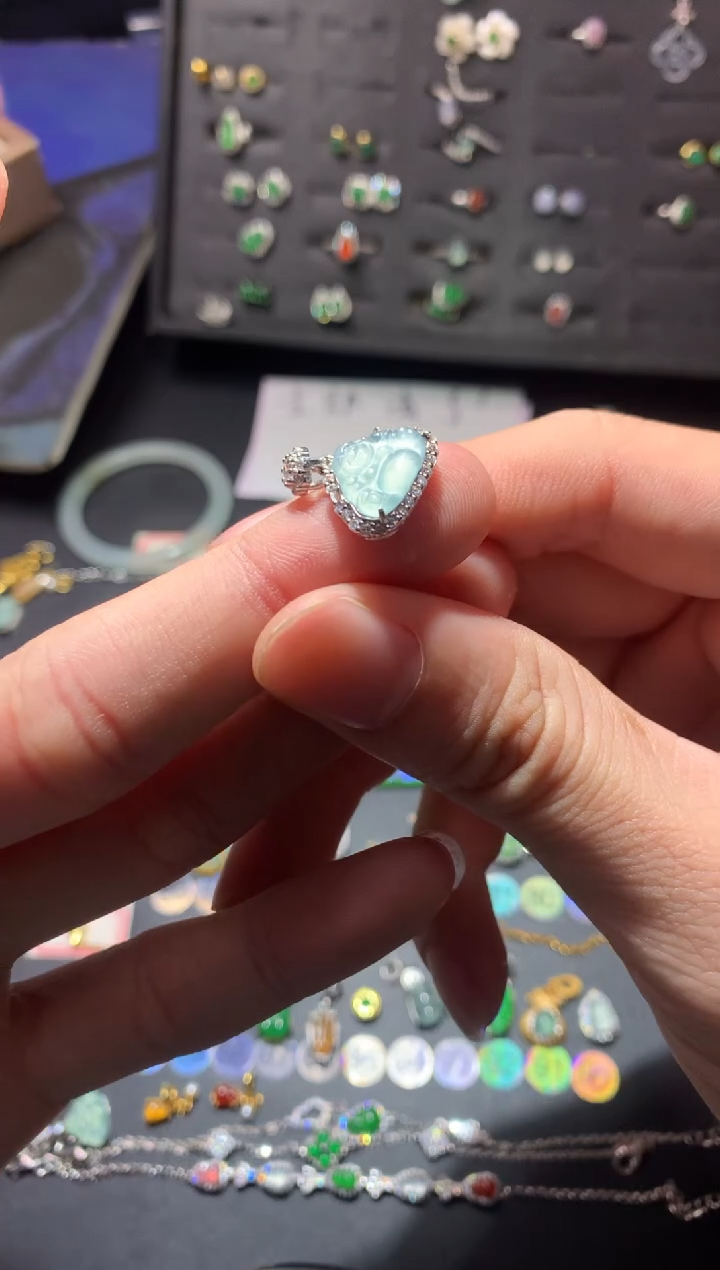 吊坠(不含链)未镶嵌翡翠1