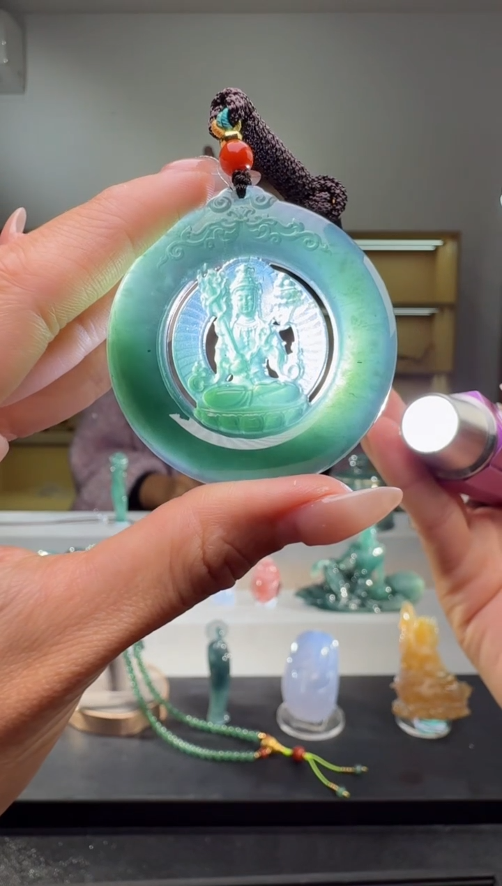 吊坠(赠链)未镶嵌翡翠虚空藏