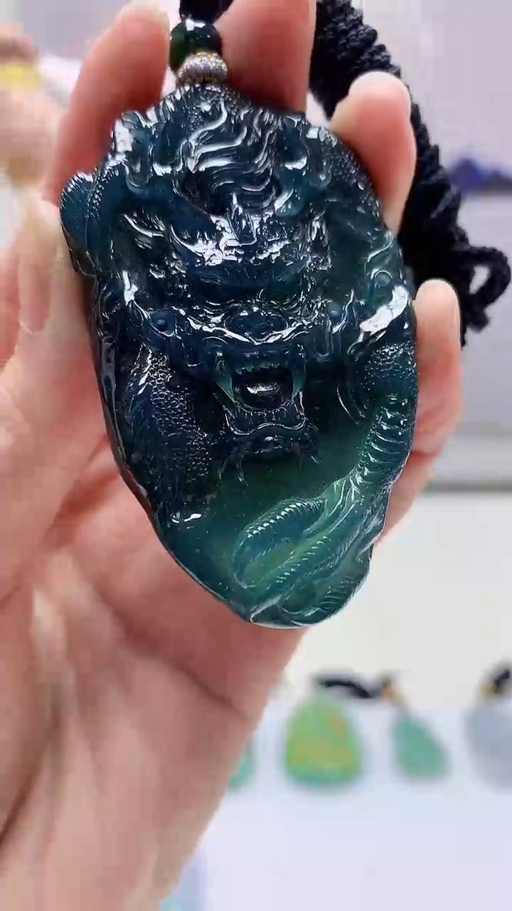 【闪购商品】定制翡翠未镶嵌5028zm-毛货挂件龙牌224