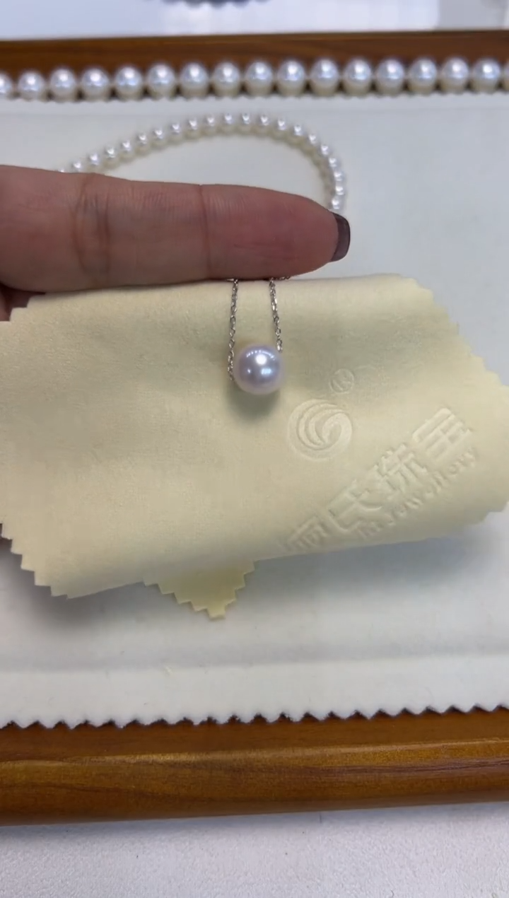 颈饰银S925镶嵌淡水珍珠路路通吊坠