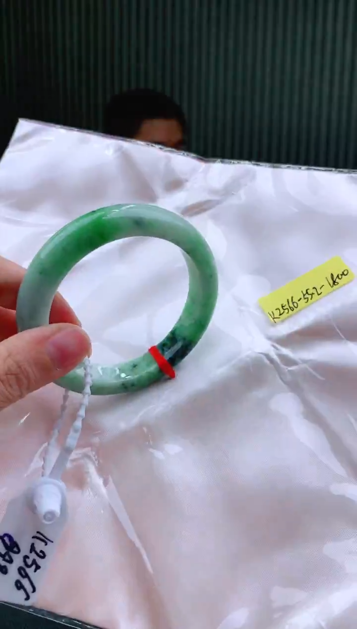 未镶嵌手镯翡翠55