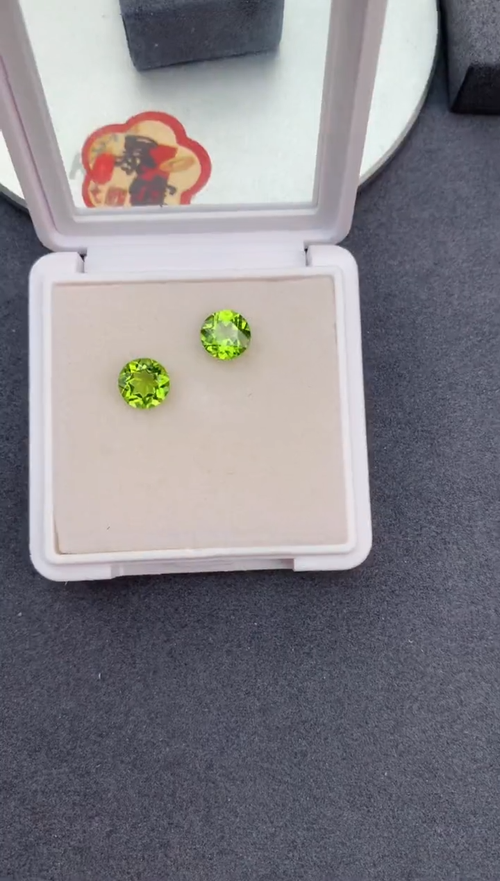 【闪购商品】橄榄石裸石未镶嵌4ct橄榄石配对