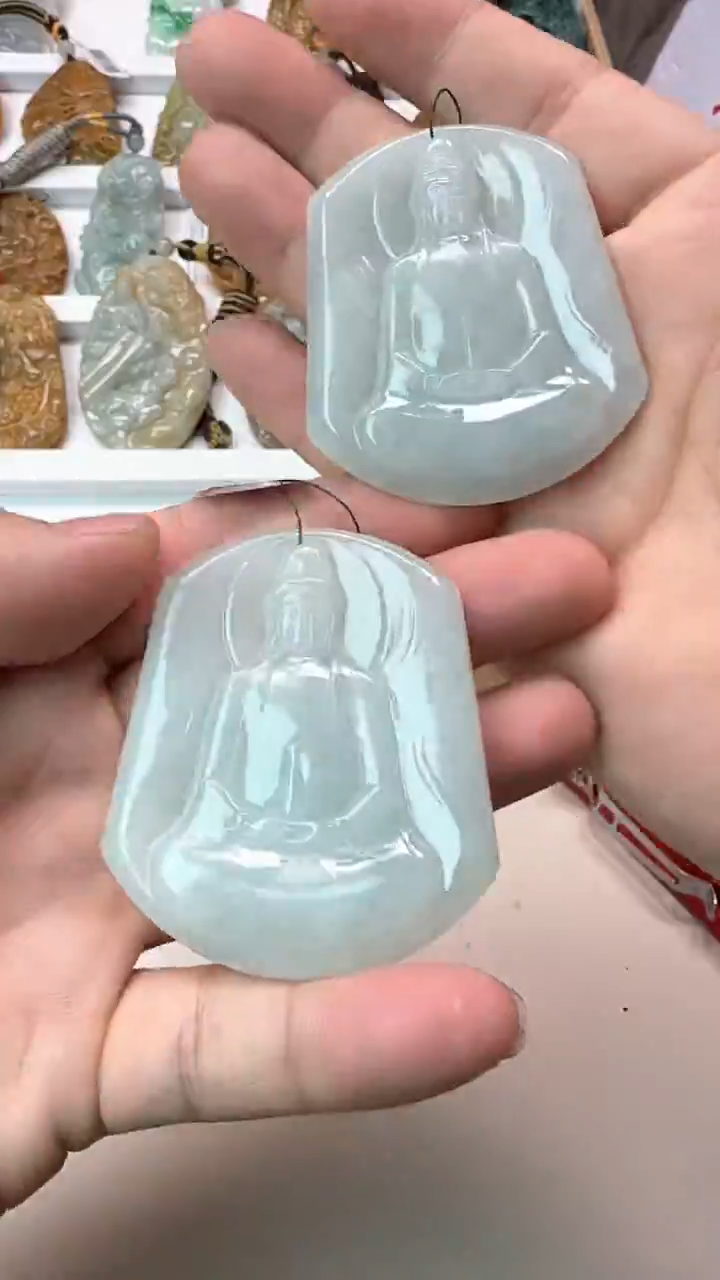 吊坠(不含链)未镶嵌翡翠天然缅甸A货翡翠（素衣观音）多样性发其一