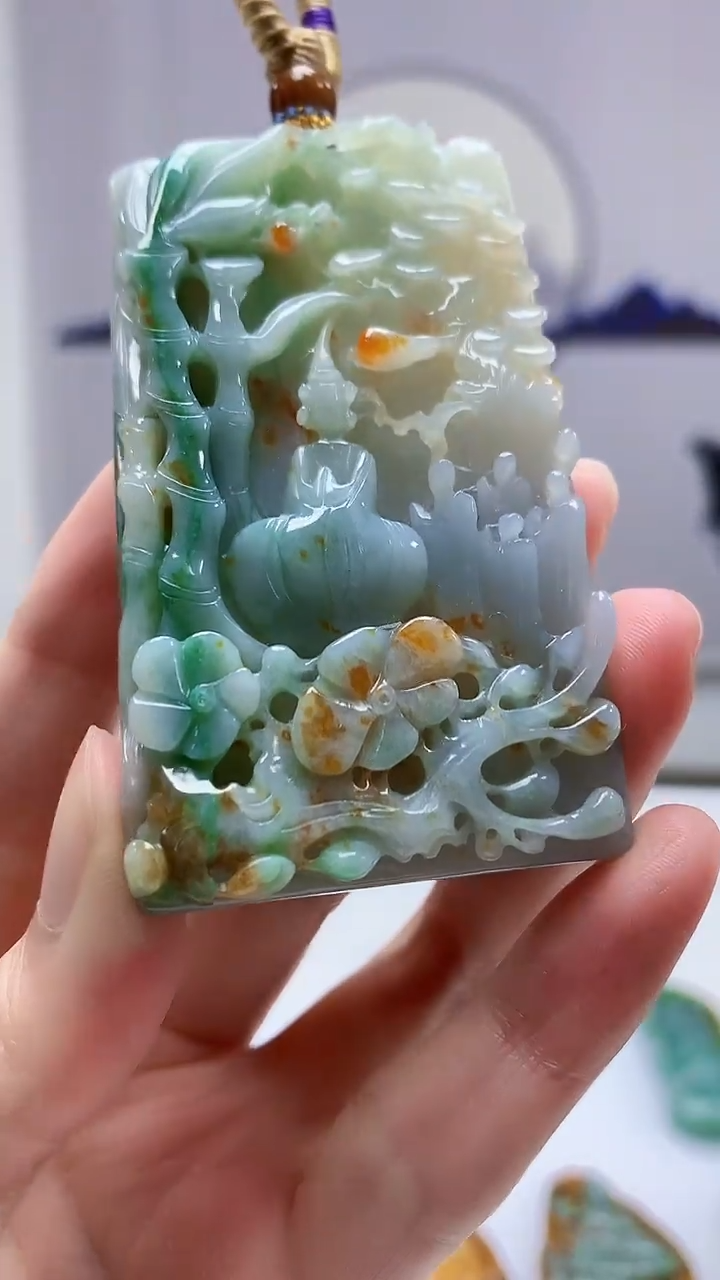 【闪购商品】定制翡翠未镶嵌4917zm-毛货挂件206无相