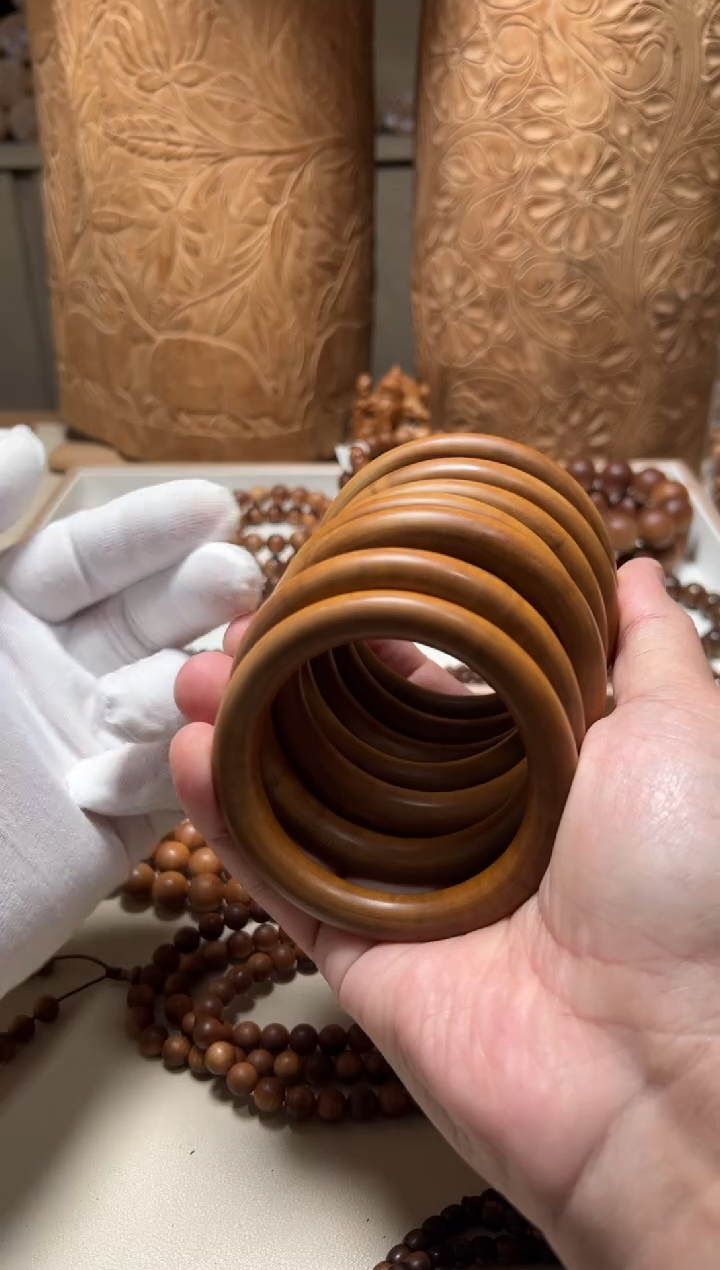 【闪购商品】檀香木手串/手链老山檀香1.0树结福利（）