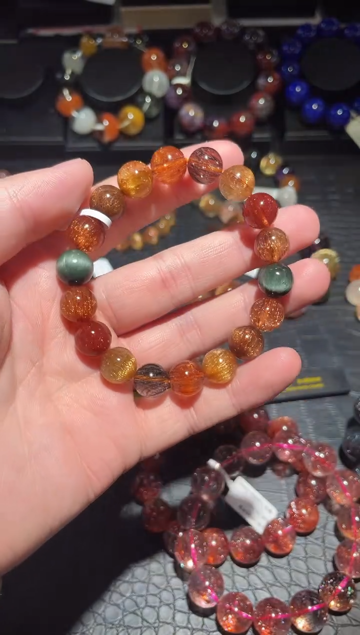 【闪购商品】水晶手链未镶嵌彩发晶多宝A11