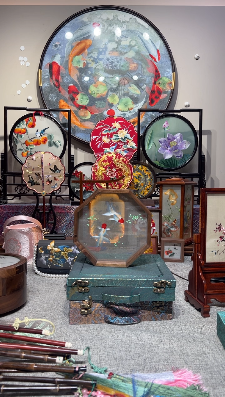 织绣苍**泽纯手工苏绣双面绣
