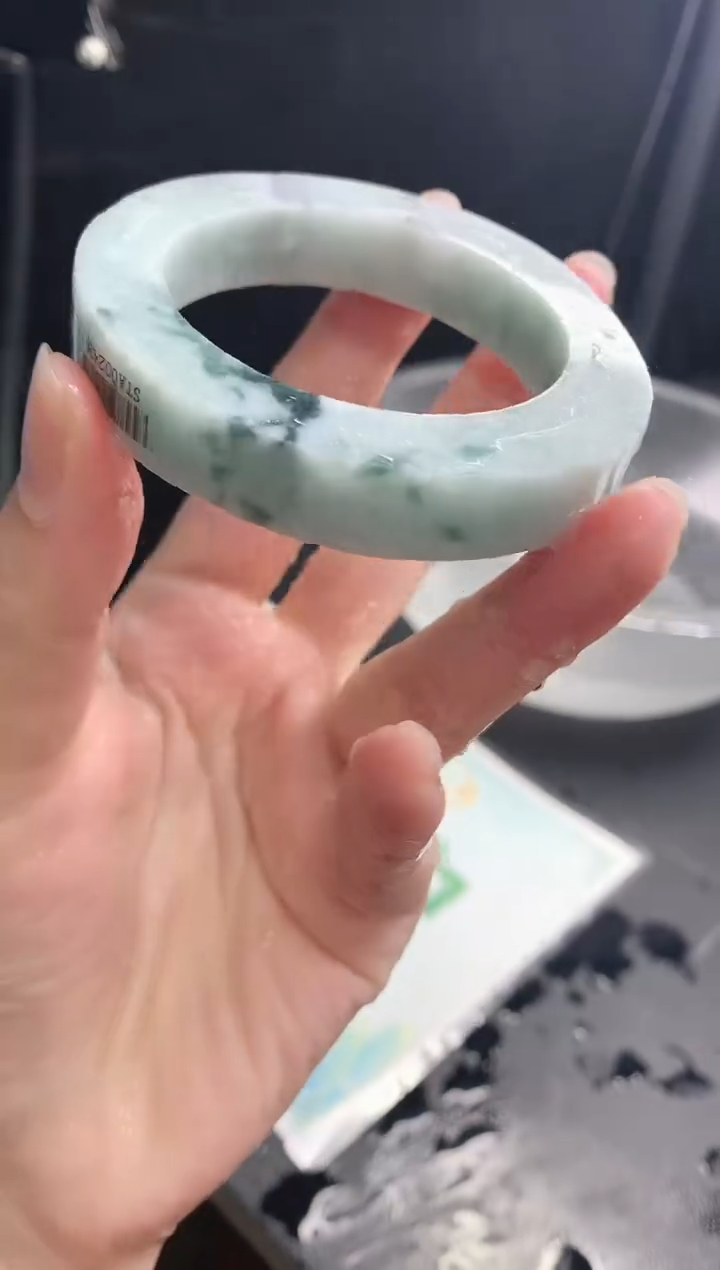 【闪购商品】定制翡翠手镯未镶嵌13 52-57正