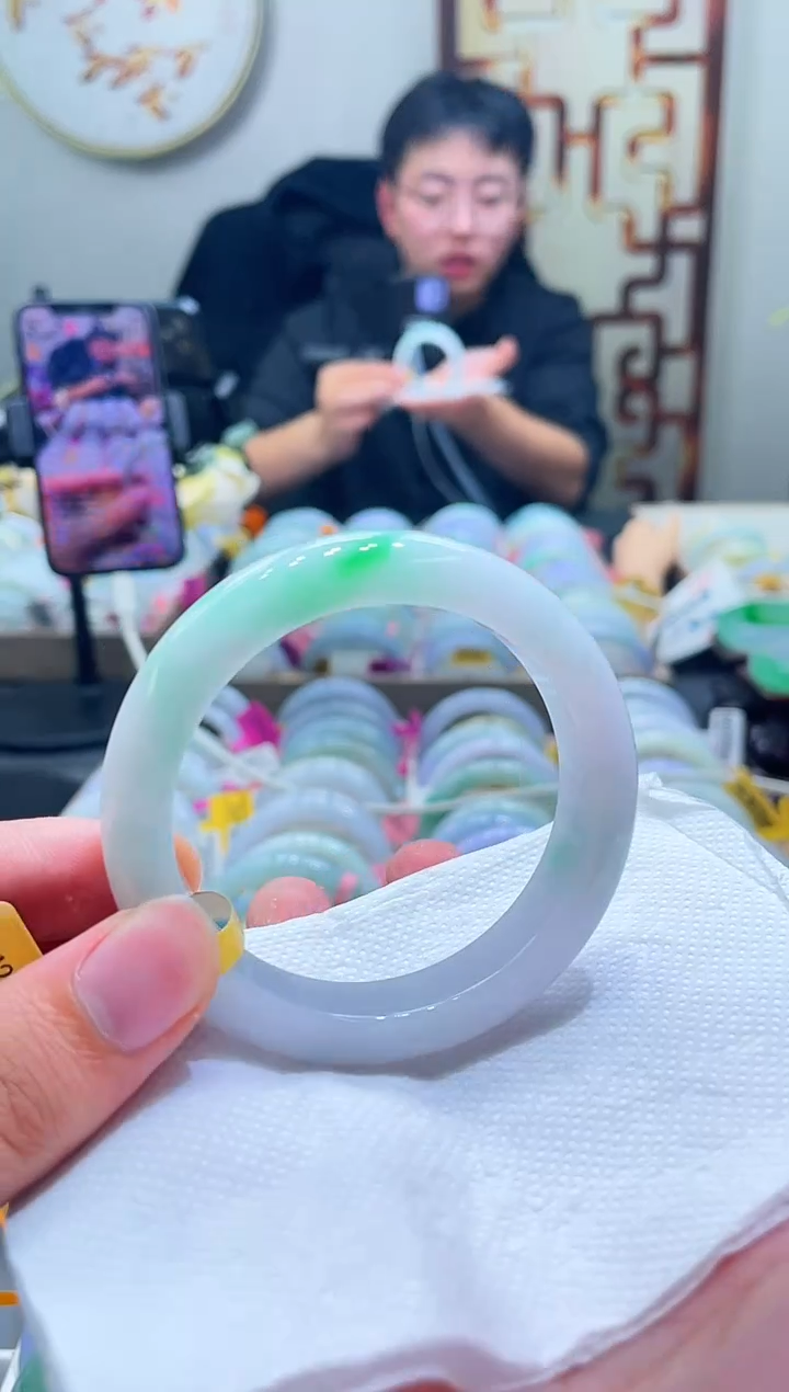 未镶嵌手镯翡翠102-54