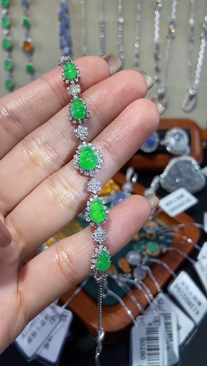 【闪购商品】翡翠手链18K金镶嵌手链