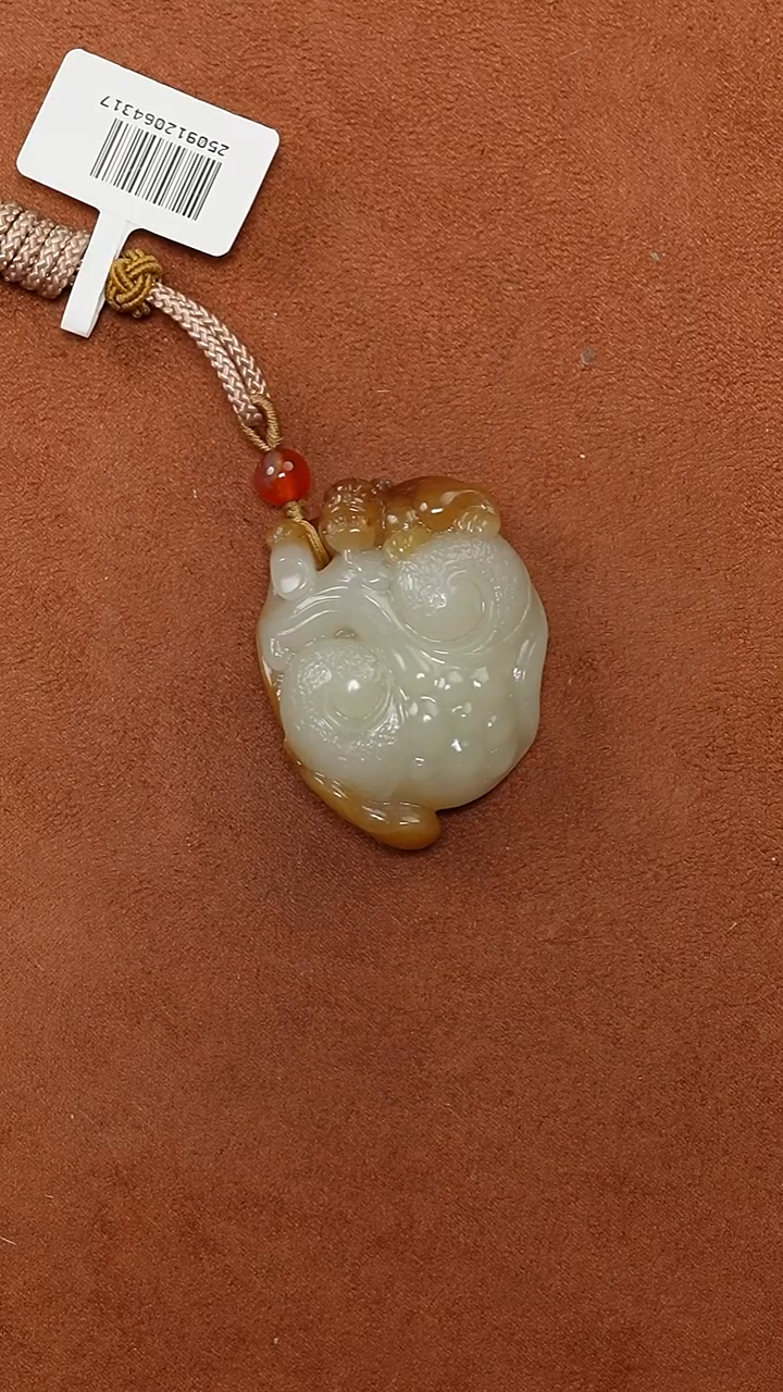 颈饰未镶嵌和田玉0