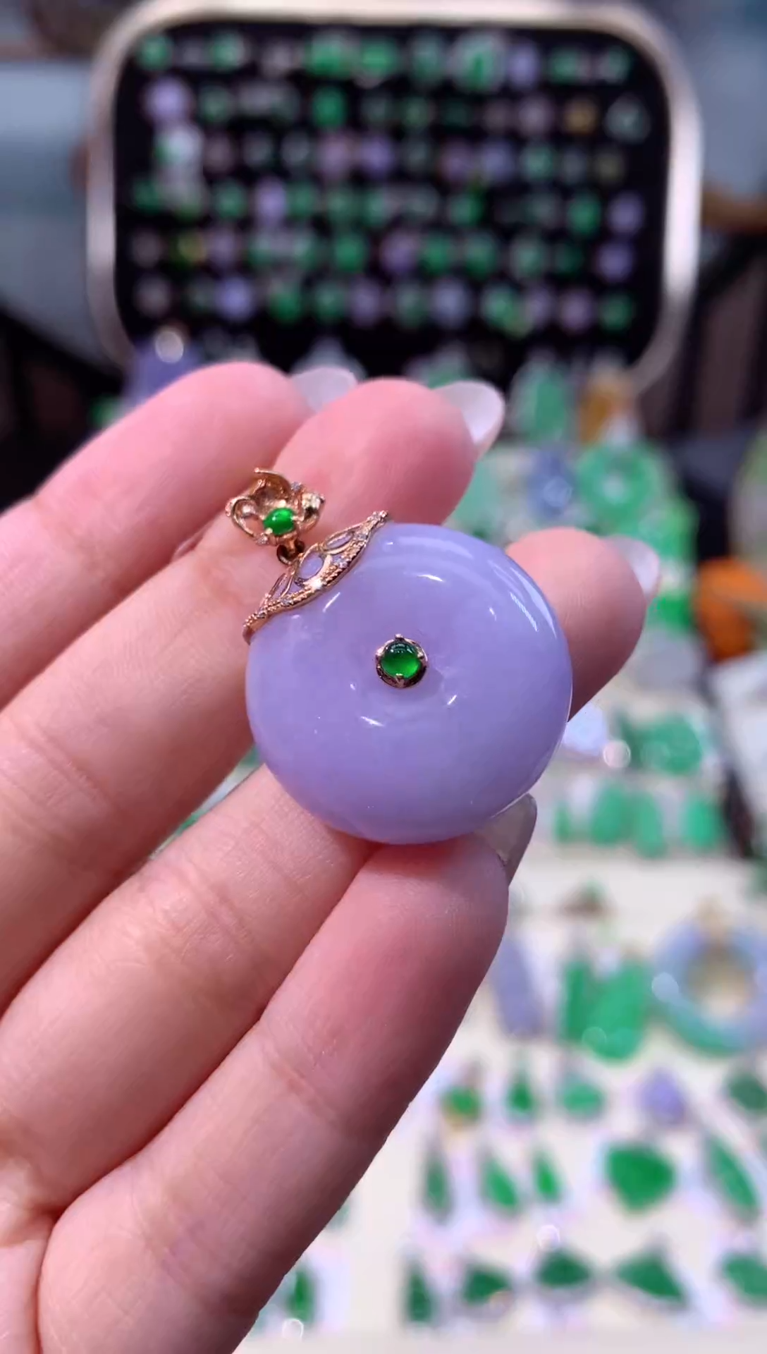 【闪购商品】翡翠颈饰18K金镶嵌缅甸天然A货翡翠