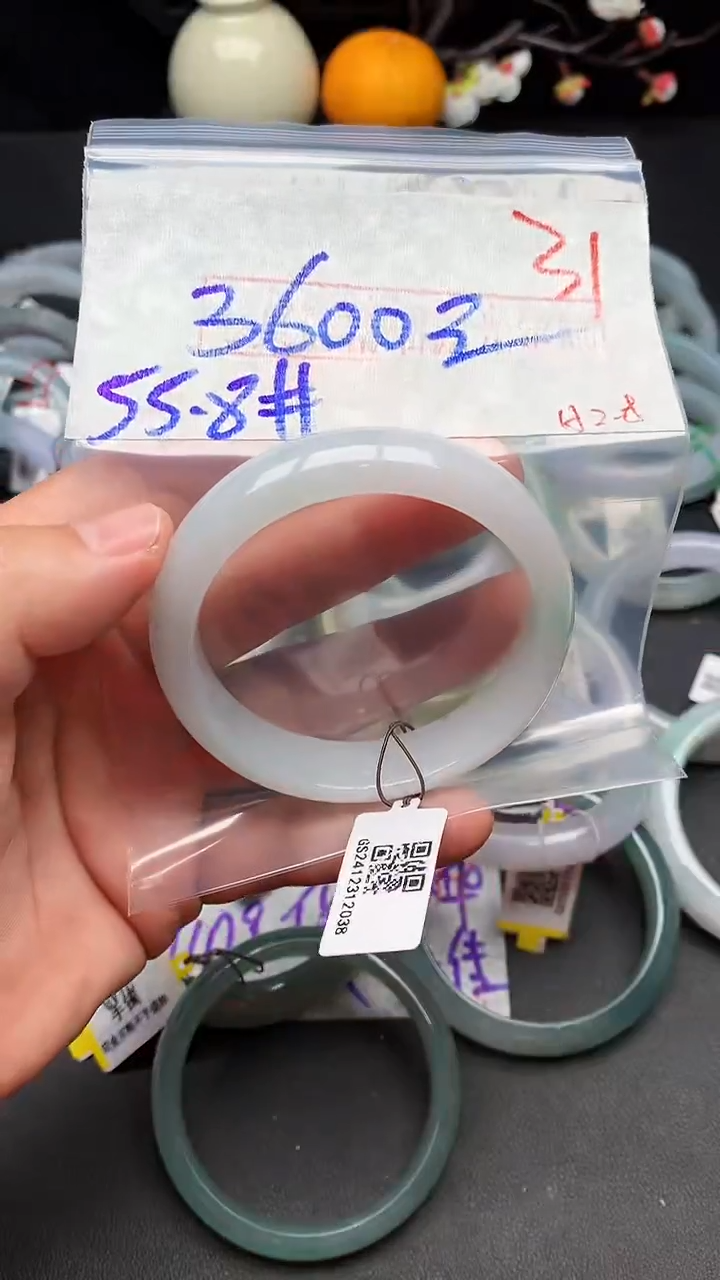 【闪购商品】定制翡翠未镶嵌毛货需精细抛光+多样性发货拍一发一