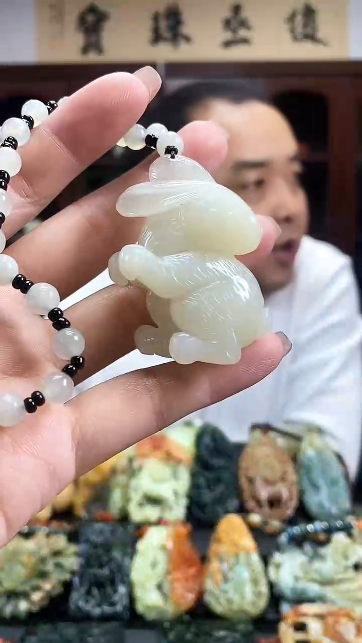 【闪购商品】蛇纹石玉吊坠·未镶嵌·