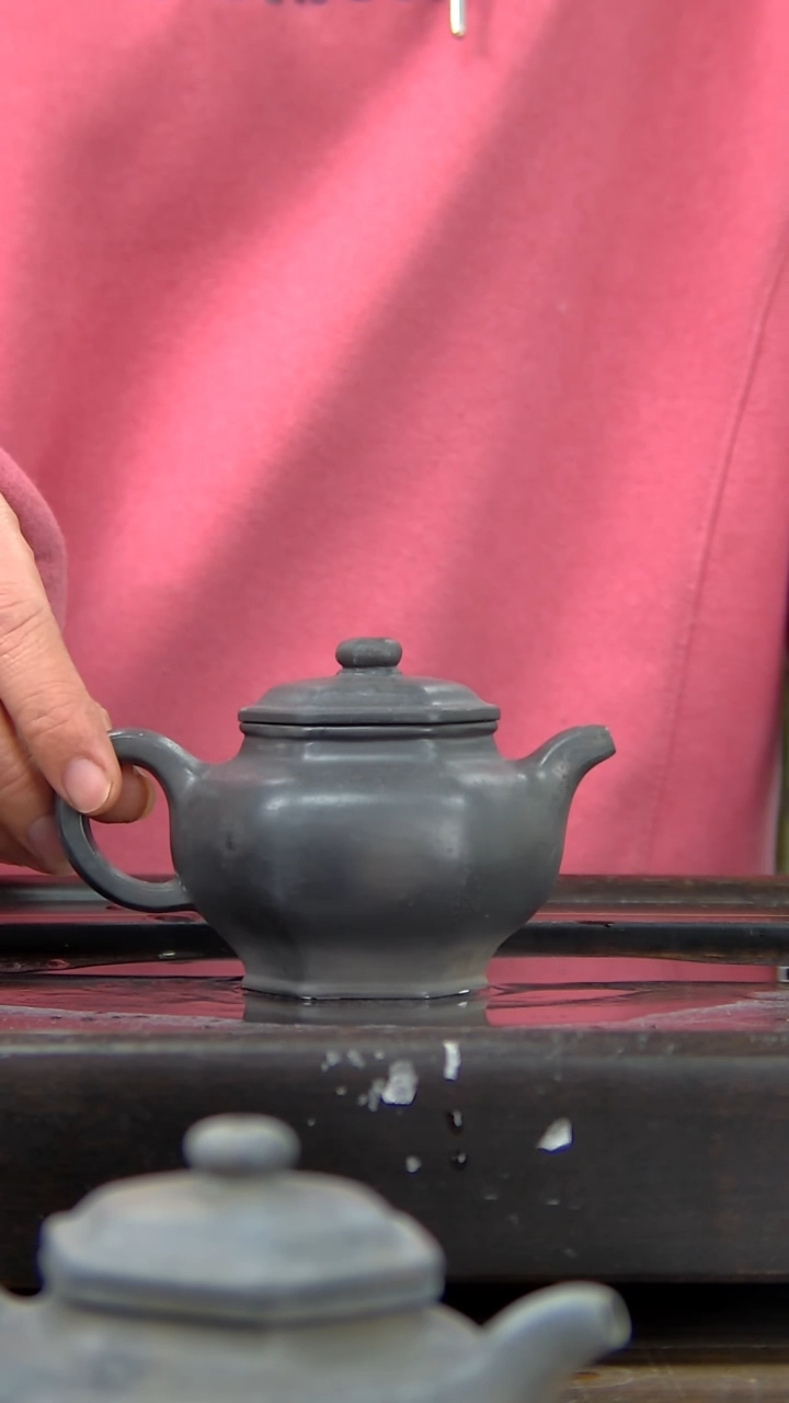 【闪购商品】贵台龙窑柴烧茶壶10