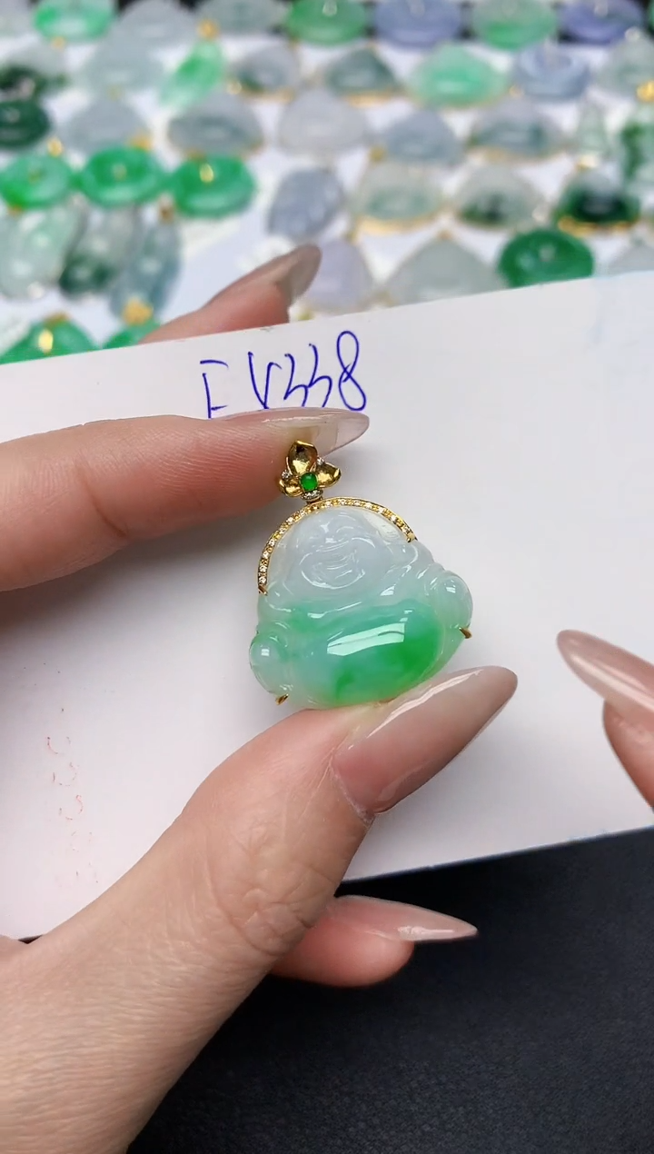 颈饰18K金镶嵌翡翠天然缅甸A货翡翠百元以上9元证书费自理