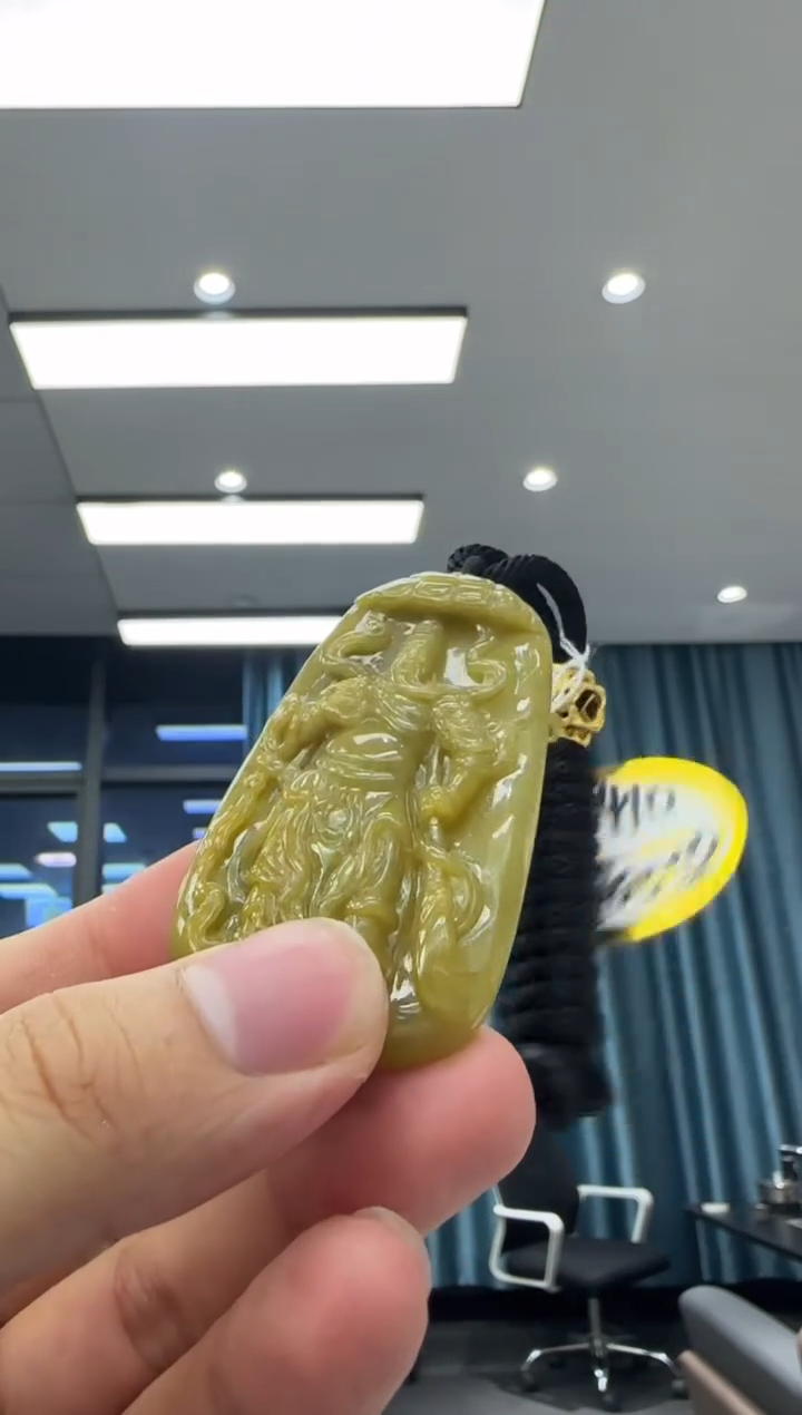 颈饰未镶嵌翡翠天然翡翠A货孤品一件 