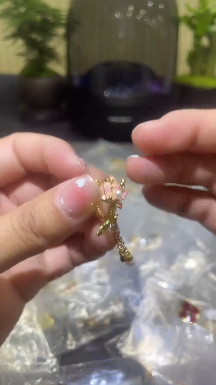 【闪购商品】水晶手链合金晚班浮力065