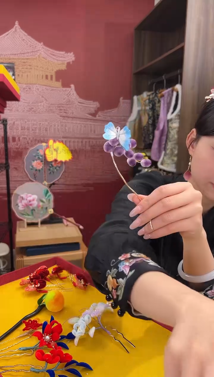 【闪购商品】刺绣非遗绒花（发饰）