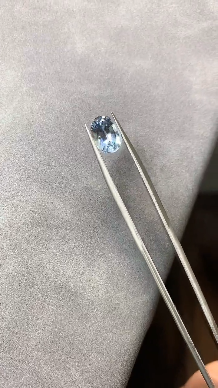 【闪购商品】海蓝宝石笔搁未镶嵌海蓝宝石裸石1.94ct