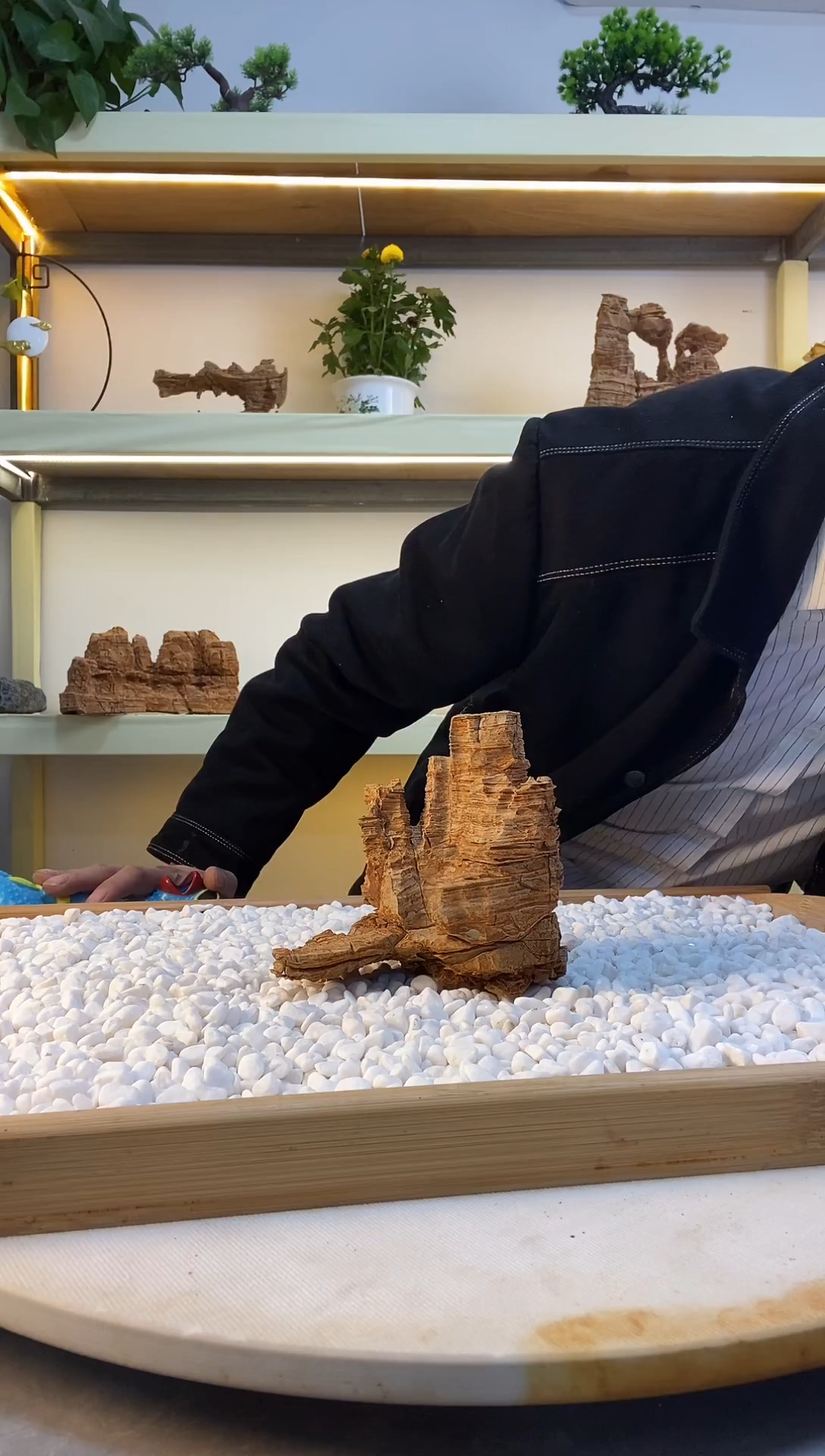 有机玻璃心**陈灵璧石山峰摆件