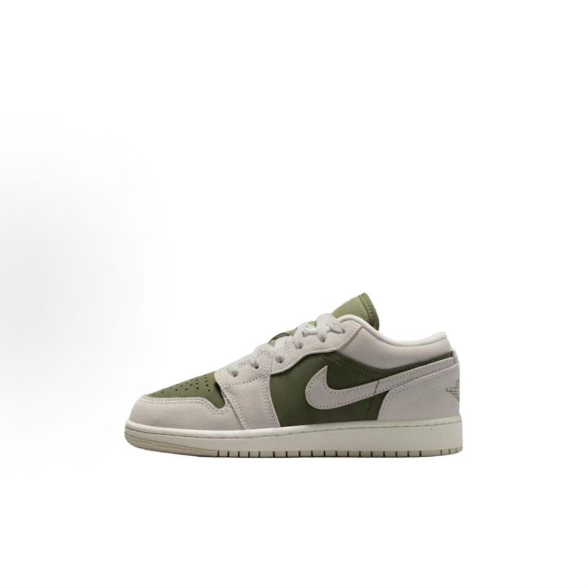 NIKE耐克女子JORDAN 1 LOW运动鞋HV4396-201
